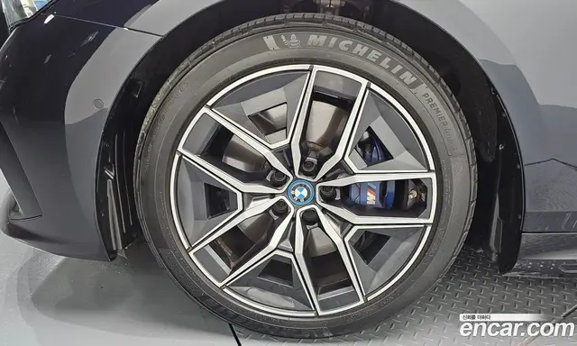 BMW i5 2024 0.2 автомат (гидро), миниатюра 5