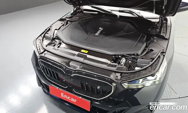 BMW i5 2024 0.2 автомат (гидро), миниатюра 6