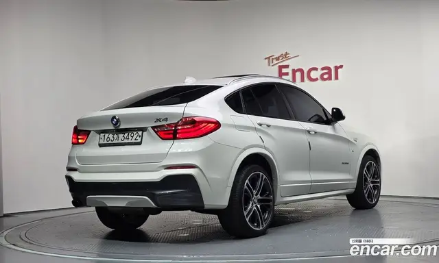 BMW X4 2017 2.0 автомат (гидро), миниатюра 2