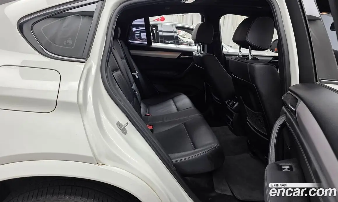 BMW X4 2017 2.0 автомат (гидро), фото 18