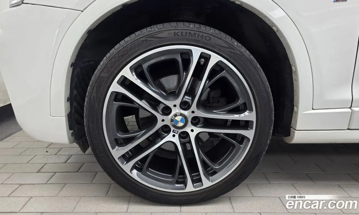 BMW X4 2017 2.0 автомат (гидро), фото 5