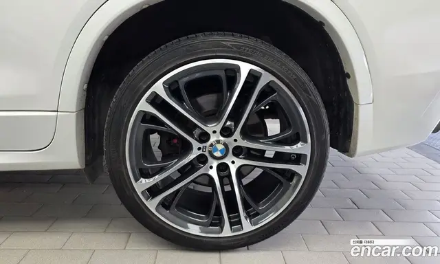 BMW X4 2017 2.0 автомат (гидро), миниатюра 7