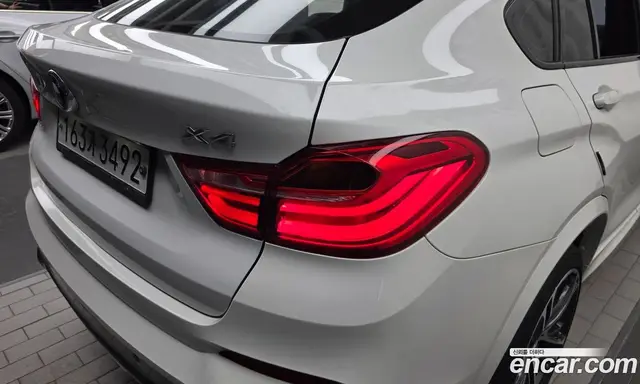BMW X4 2017 2.0 автомат (гидро), миниатюра 9
