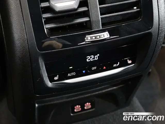 BMW X4 2023 2.0 автомат (гидро), миниатюра 12