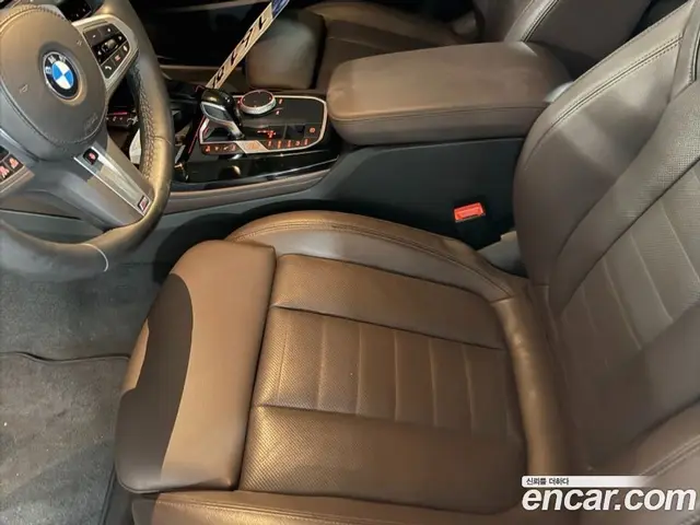 BMW X4 2024 2.0 автомат (гидро), миниатюра 8