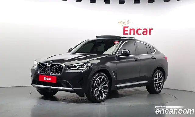 BMW X4 2025 2.0 автомат (гидро), миниатюра 1