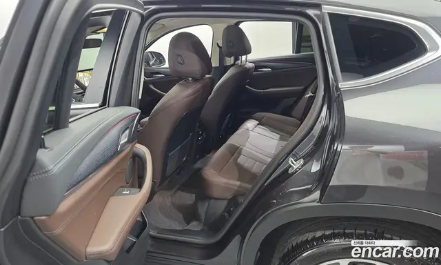 BMW X4 2025 2.0 автомат (гидро), миниатюра 11
