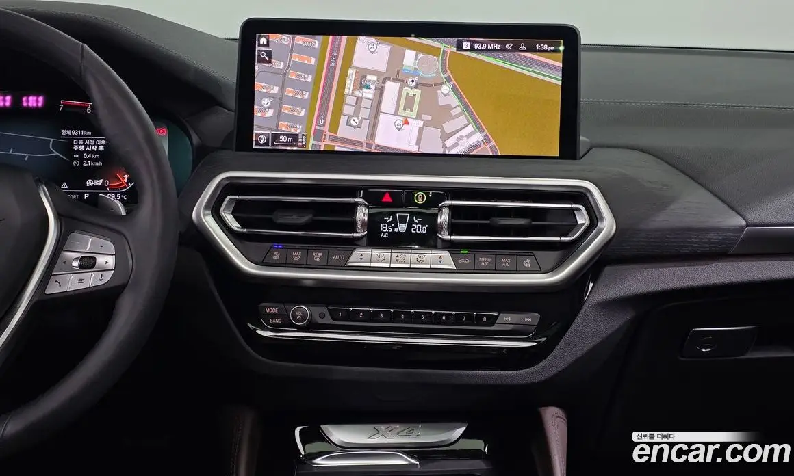 BMW X4 2025 2.0 автомат (гидро), фото 19