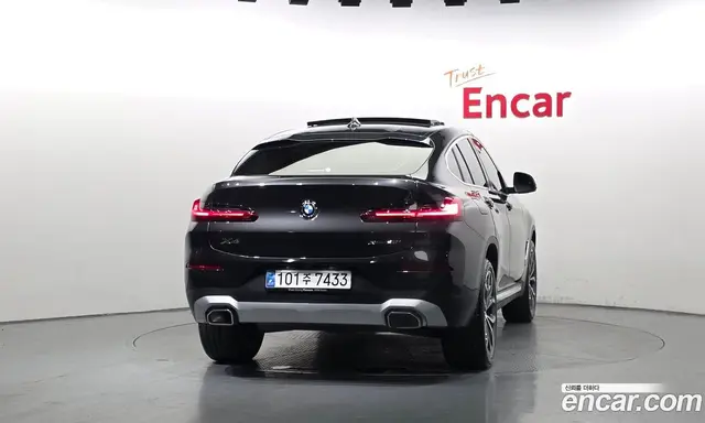 BMW X4 2025 2.0 автомат (гидро), миниатюра 4