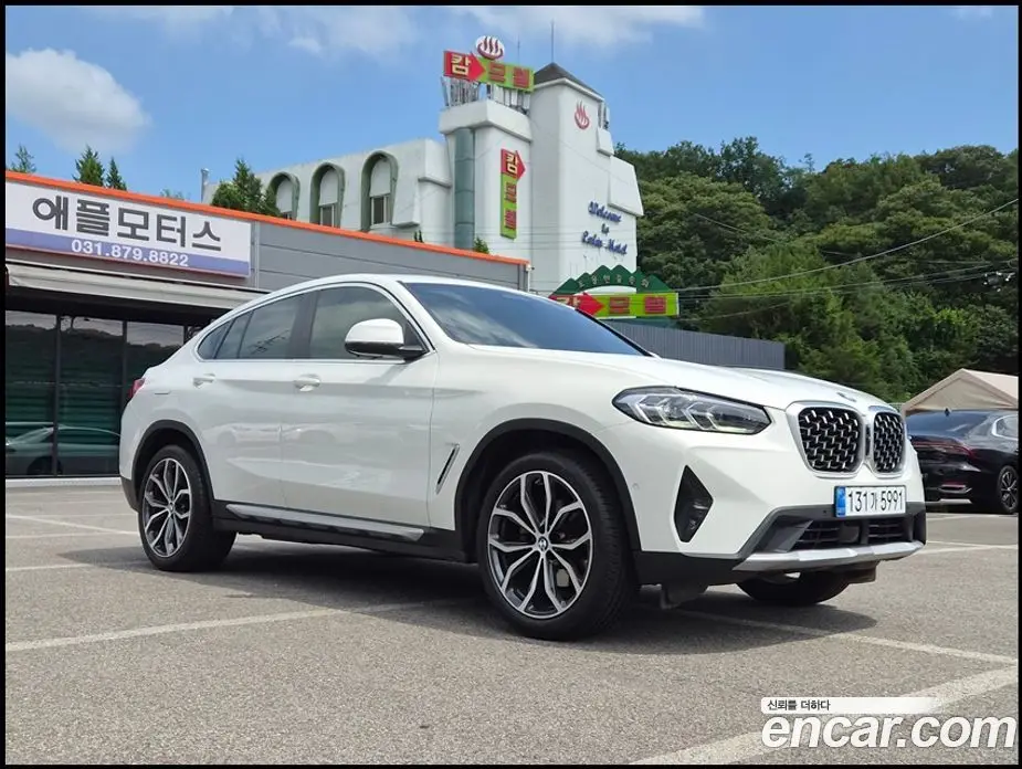 BMW X4 2025 2.0 автомат (гидро), фото 19
