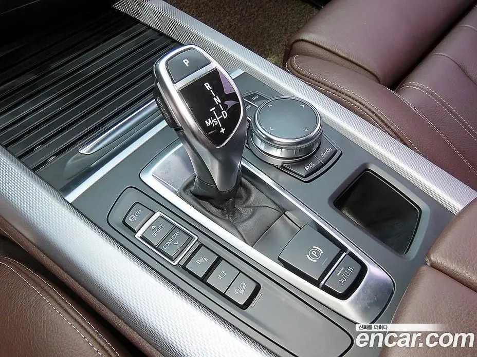 BMW X5 2018 3.0 автомат (гидро), фото 10
