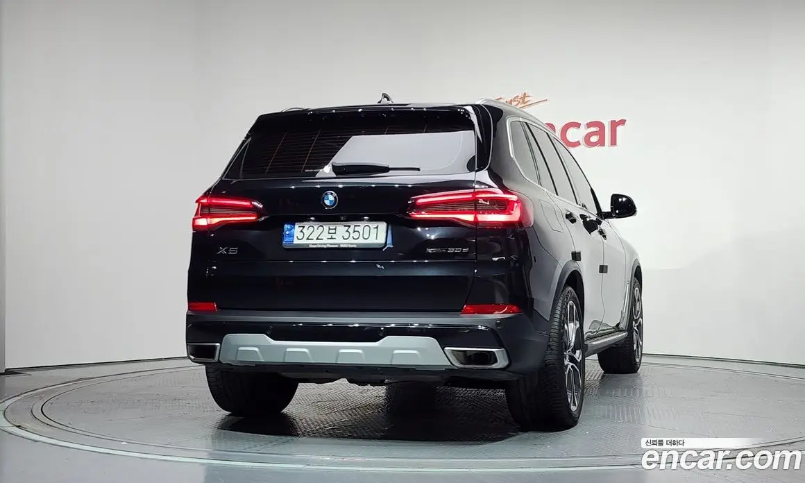 BMW X5 2023 3.0 автомат (гидро), фото 4