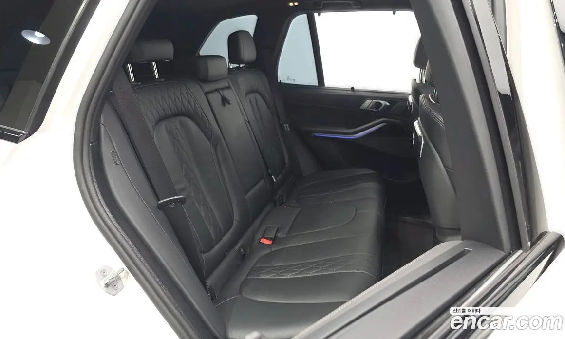 BMW X5 2025 3.0 автомат (гидро), фото 16