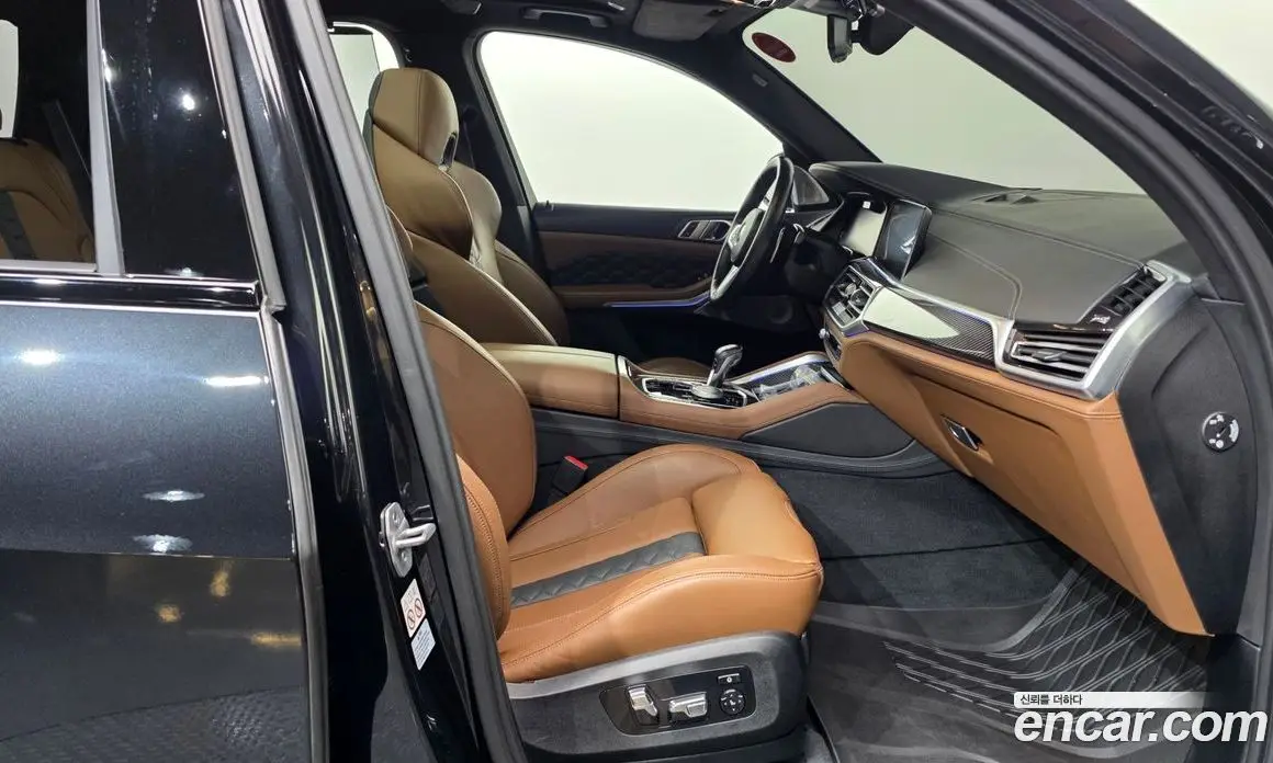 BMW X5M 2023 4.4 автомат (гидро), фото 11