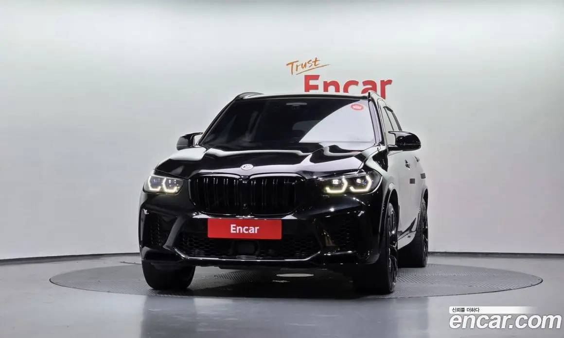 BMW X5M 2023 4.4 автомат (гидро), фото 3