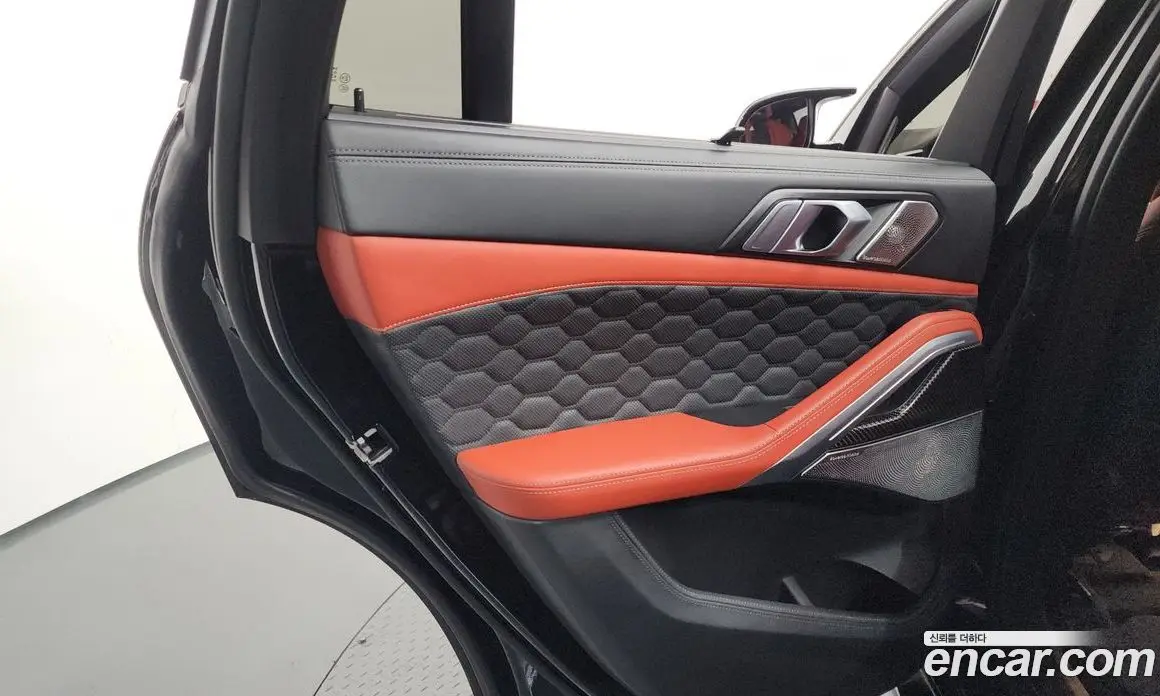 BMW X6M 2021 4.4 автомат (гидро), фото 15