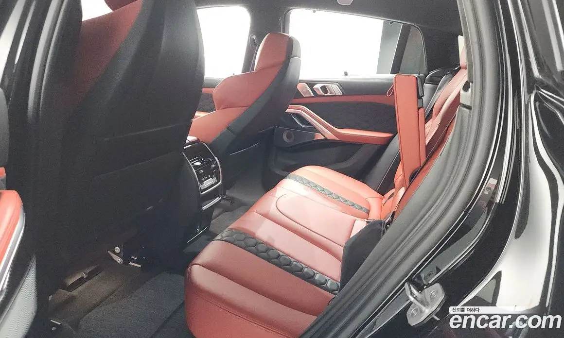 BMW X6M 2021 4.4 автомат (гидро), фото 17