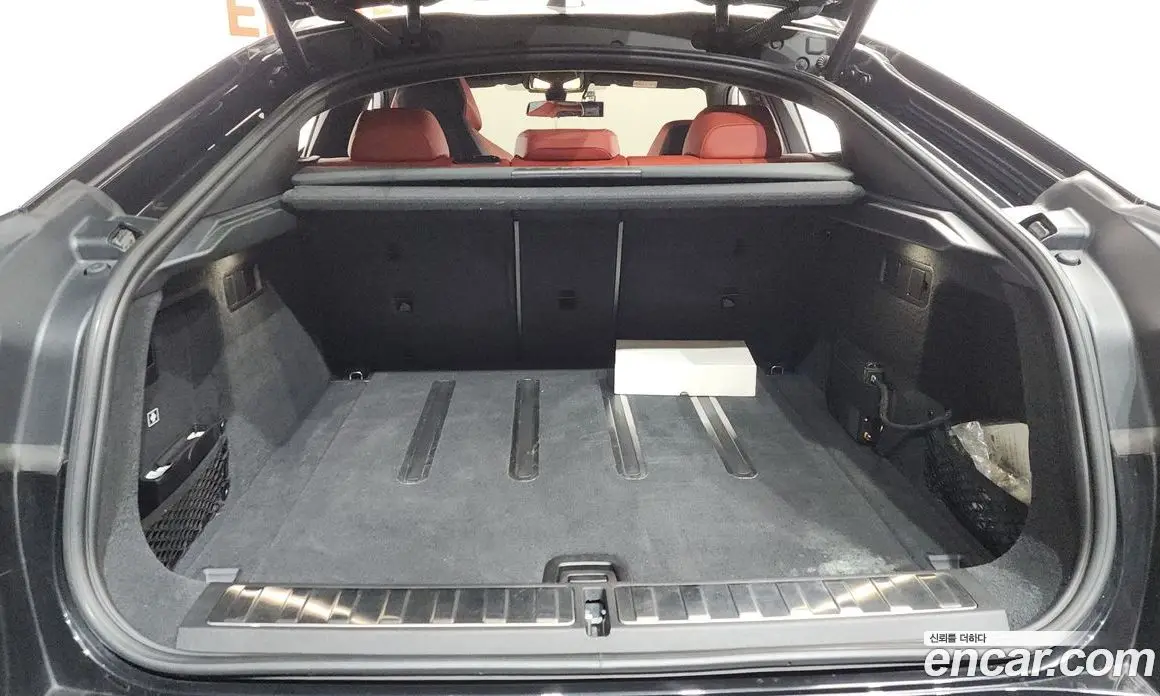 BMW X6M 2021 4.4 автомат (гидро), фото 26