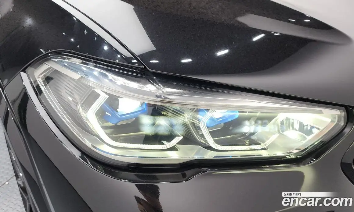BMW X6M 2021 4.4 автомат (гидро), фото 8