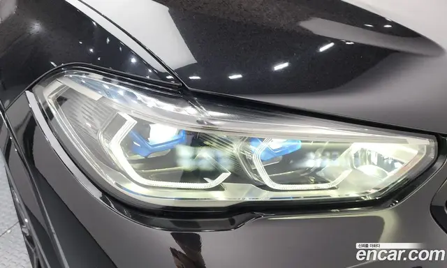BMW X6M 2021 4.4 автомат (гидро), миниатюра 8