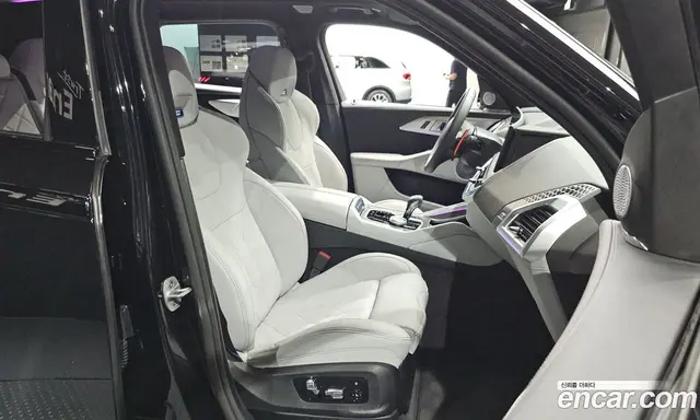 BMW XM 2025 4.4 автомат (гидро), миниатюра 12