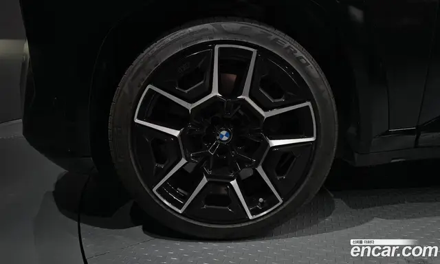 BMW XM 2025 4.4 автомат (гидро), миниатюра 5
