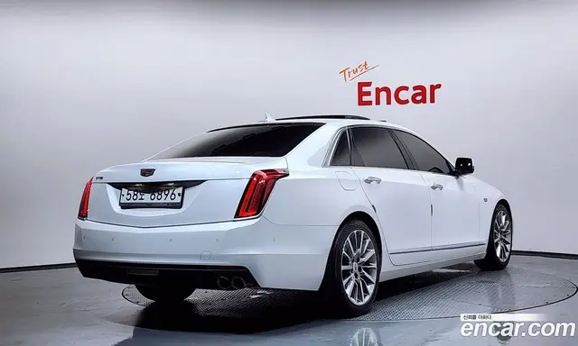 Cadillac CT6 2018 2.0 автомат (гидро), миниатюра 2