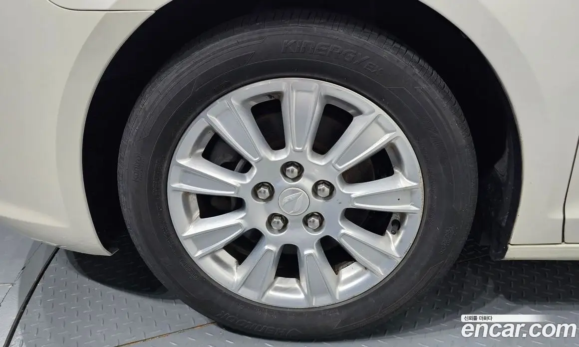 Chevrolet Alpheon 2011 2.4 автомат (гидро), фото 5 Chevrolet Alpheon 2011 2.4 автомат (гидро), фото 5