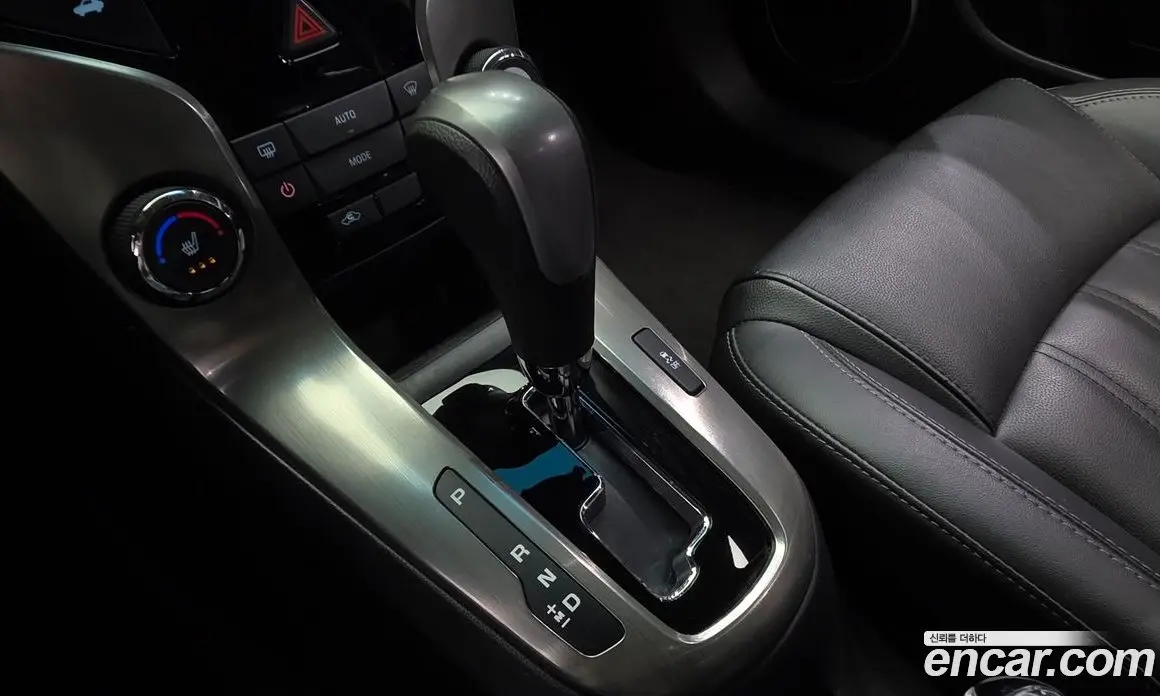 Chevrolet Cruze 2015 1.4 автомат (гидро), фото 12