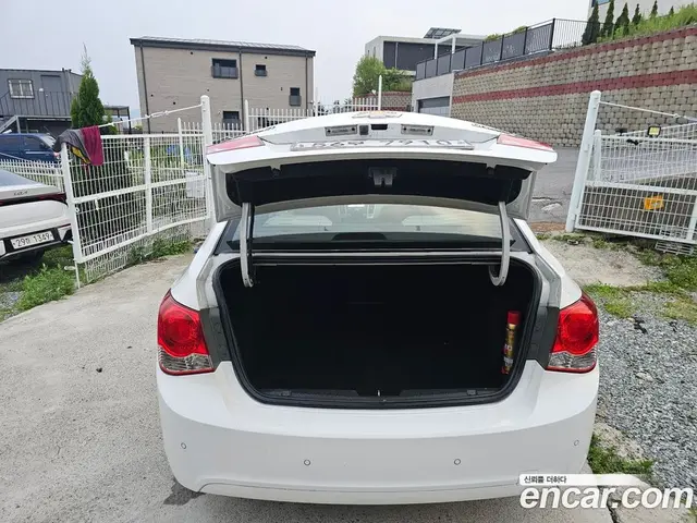 Chevrolet Lacetti 2009 1.6 механика, миниатюра 10