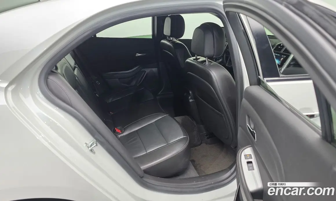 Chevrolet Malibu 2015 2.0 автомат (гидро), фото 12
