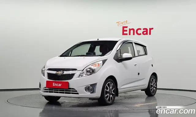 Chevrolet Spark 2012 1.0 автомат (гидро), миниатюра 1