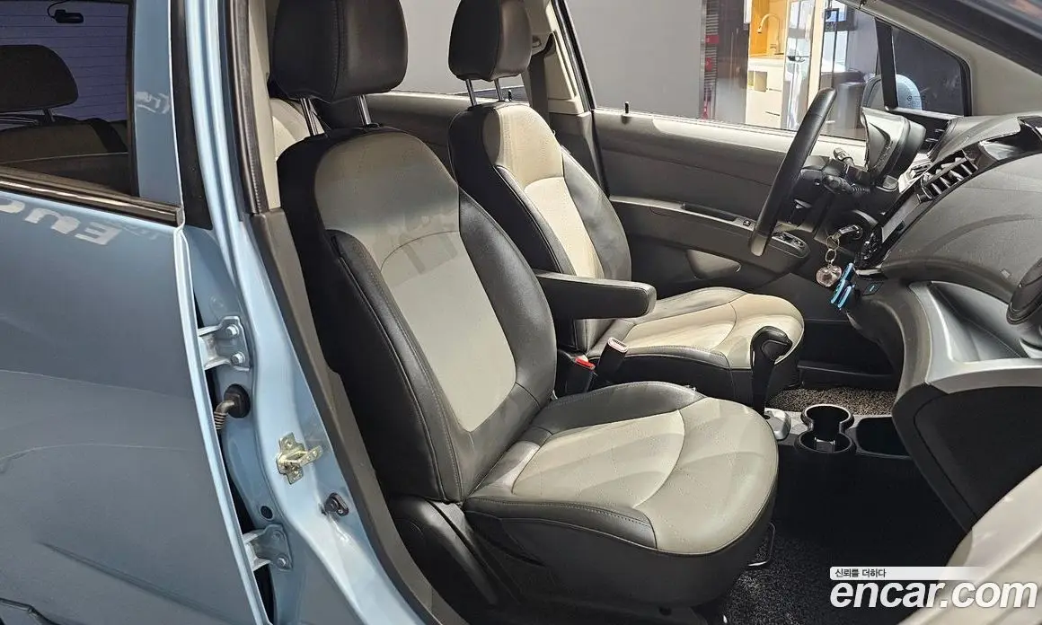 Chevrolet Spark 2013 1.0 автомат (гидро), фото 12 Chevrolet Spark 2013 1.0 автомат (гидро), фото 12