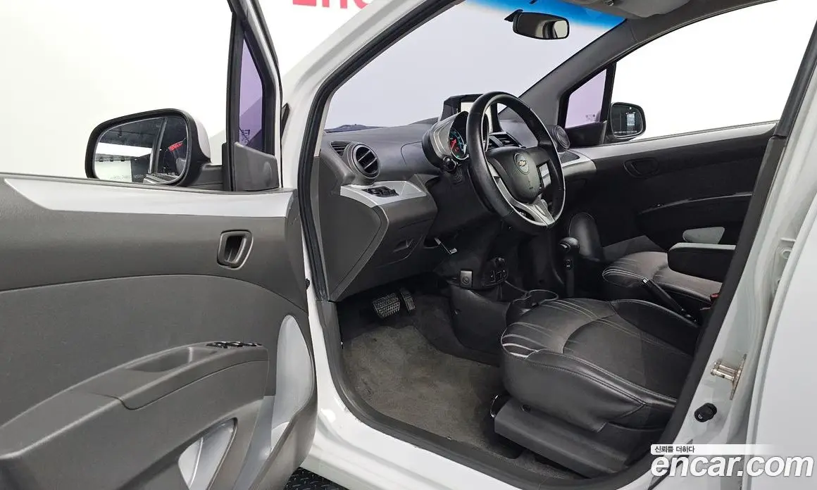 Chevrolet Spark 2013 1.0 автомат (гидро), фото 13