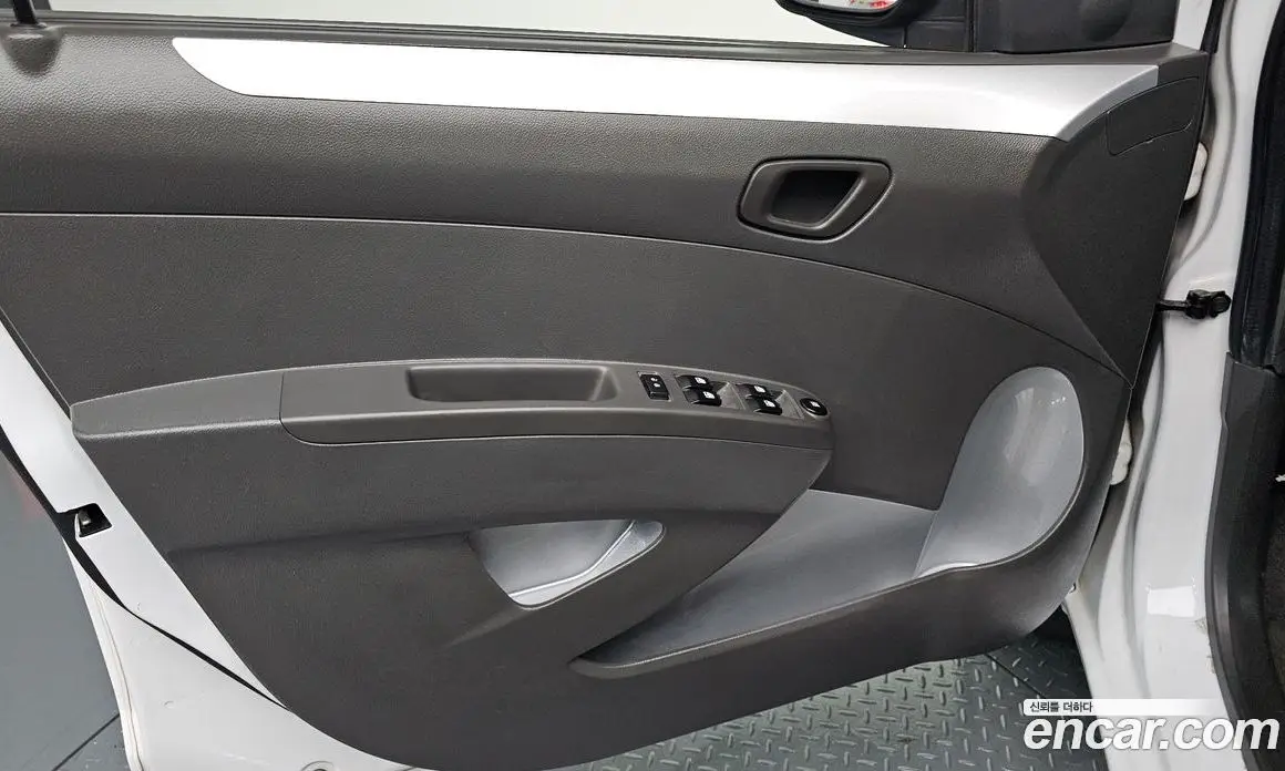 Chevrolet Spark 2013 1.0 автомат (гидро), фото 14