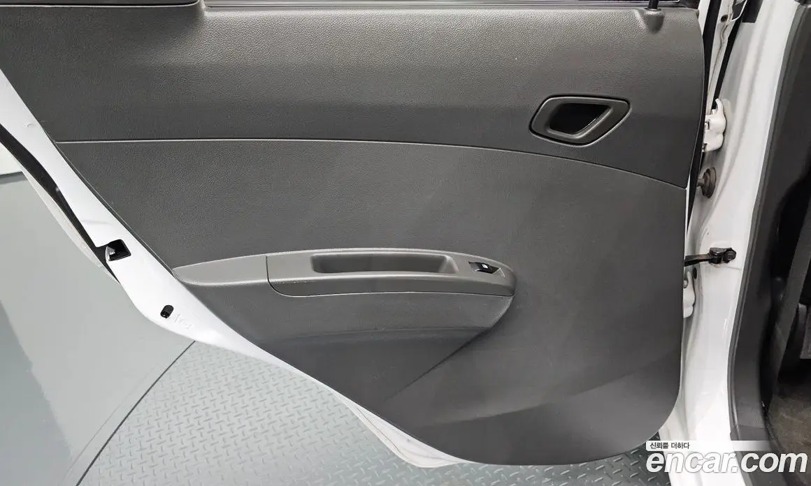 Chevrolet Spark 2013 1.0 автомат (гидро), фото 15