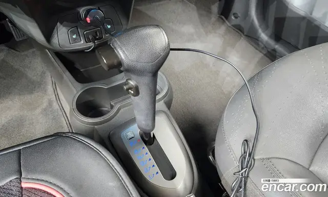 Chevrolet Spark 2014 1.0 автомат (гидро), миниатюра 9