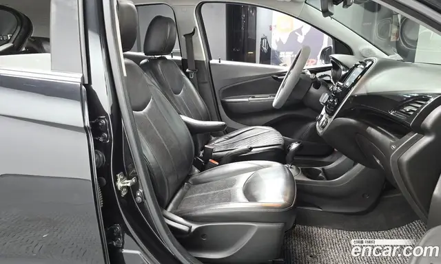 Chevrolet Spark 2015 1.0 автомат (гидро), миниатюра 11
