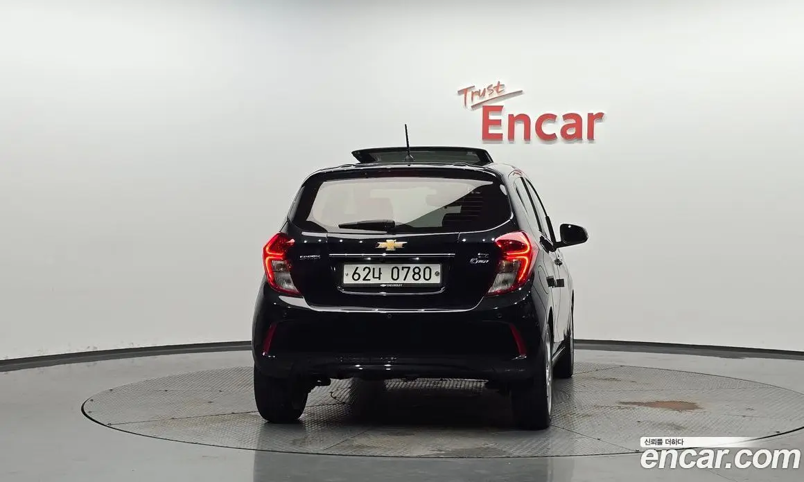 Chevrolet Spark 2015 1.0 автомат (гидро), фото 4