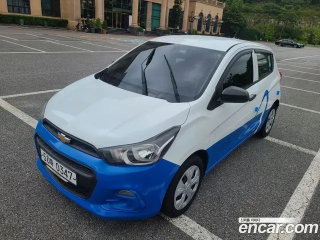Chevrolet Spark 2016 1.0 автомат (гидро), миниатюра 1