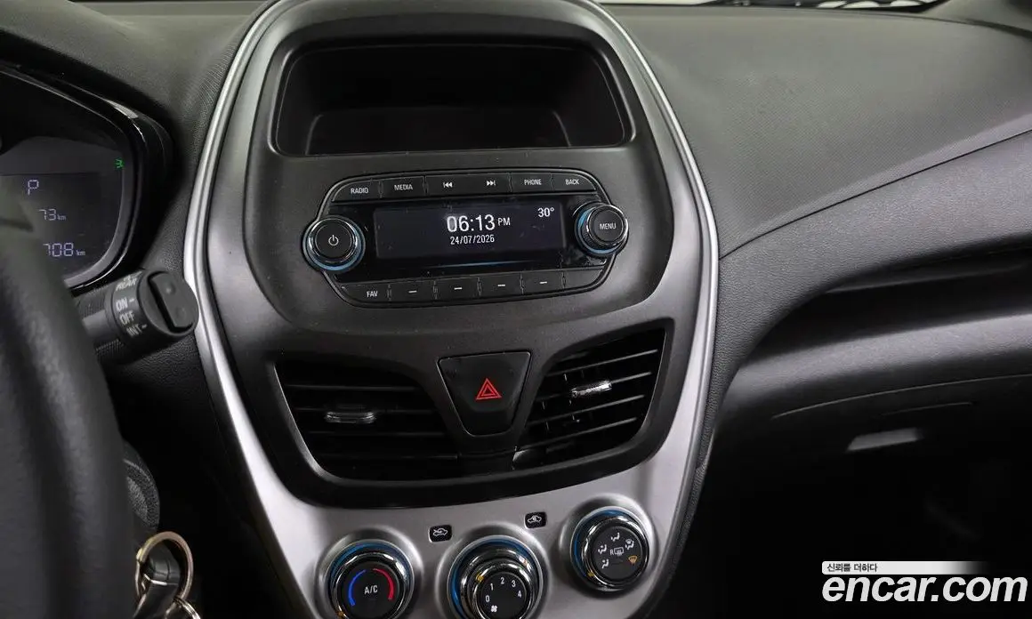 Chevrolet Spark 2017 1.0 автомат (гидро), фото 13