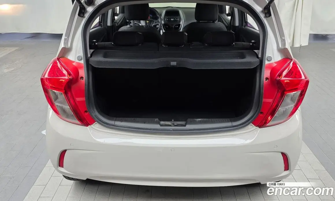 Chevrolet Spark 2017 1.0 автомат (гидро), фото 20