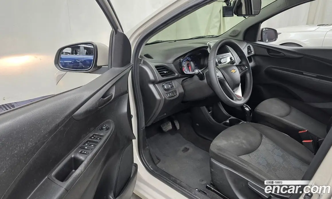 Chevrolet Spark 2017 1.0 автомат (гидро), фото 10