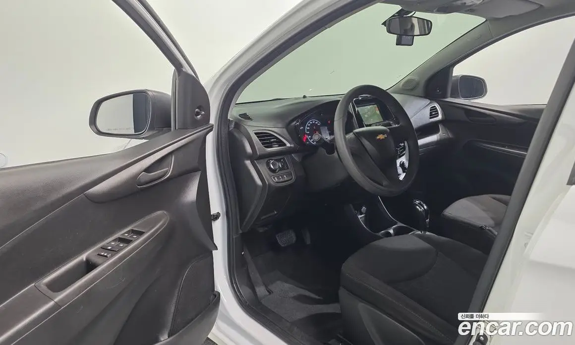 Chevrolet Spark 2018 1.0 автомат (гидро), фото 13
