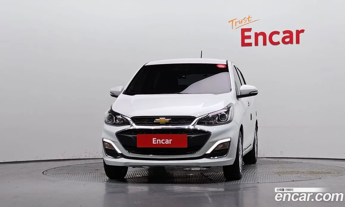 Chevrolet Spark 2022 1.0 автомат (гидро), фото 3
