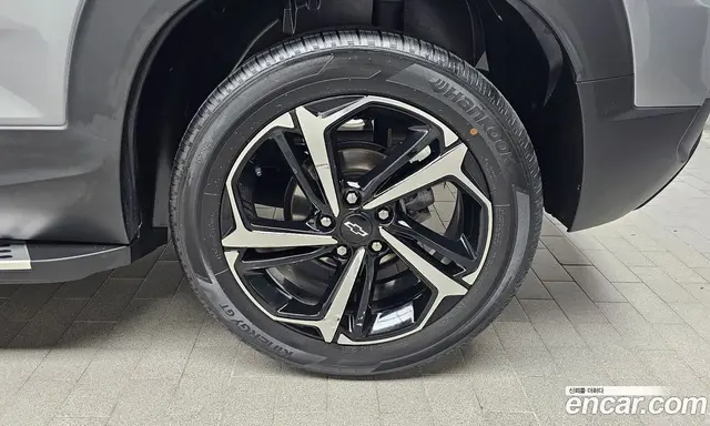 Chevrolet TrailBlazer 2023 1.3 автомат (гидро), миниатюра 6