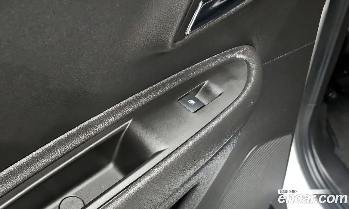 Chevrolet Trax 2018 1.4 автомат (гидро), фото 28