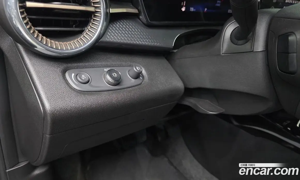 Chevrolet Trax 2023 1.2 автомат (гидро), фото 18