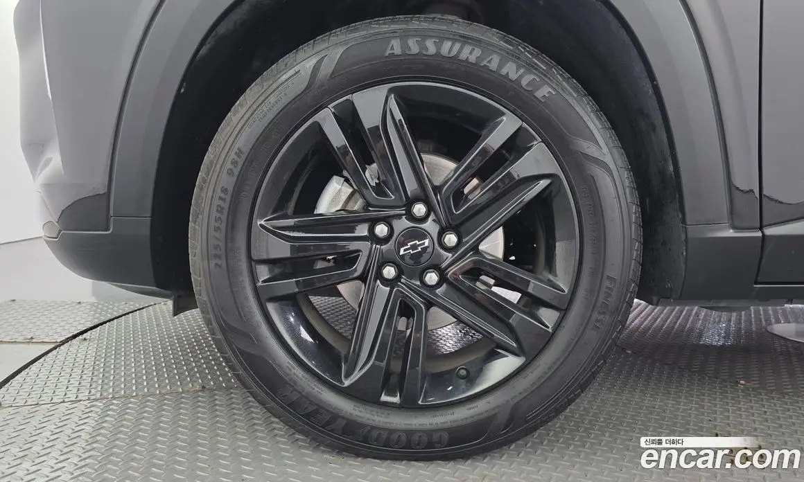 Chevrolet Trax 2023 1.2 автомат (гидро), фото 5