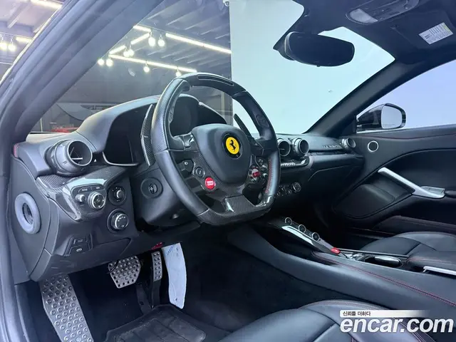 Ferrari F12 Berlinetta 2014 6.3 автомат (гидро), миниатюра 5